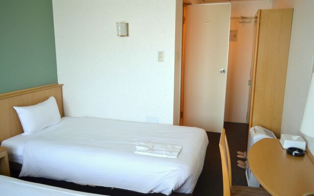 Hiyori Hotel Osaka Suminoekoen Station