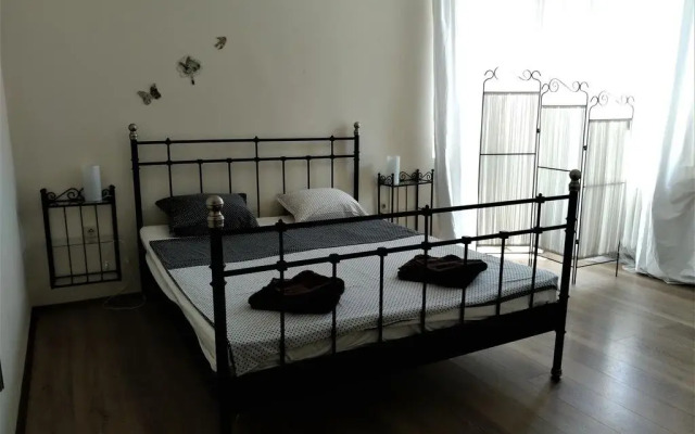 Saint George Apartment