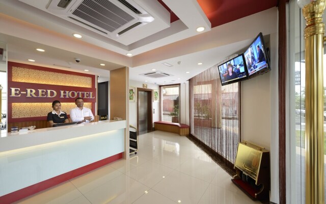 E-Red Hotel Bayu Mutiara