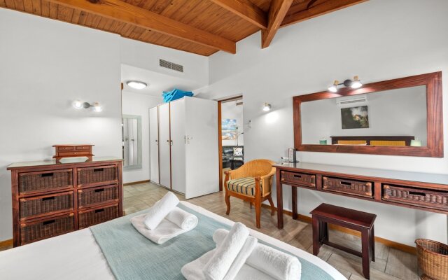 San Lameer Villa 2704