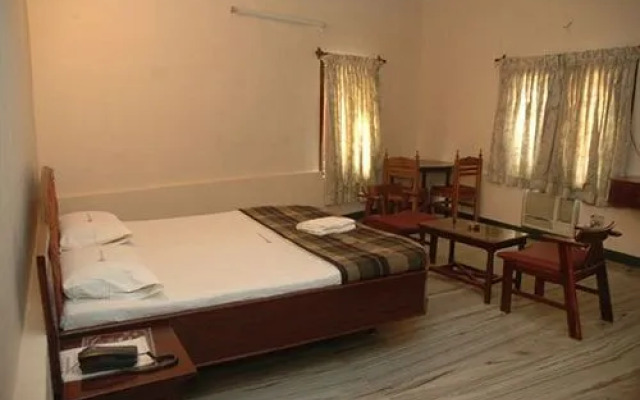 Hotel Parvathi Residency