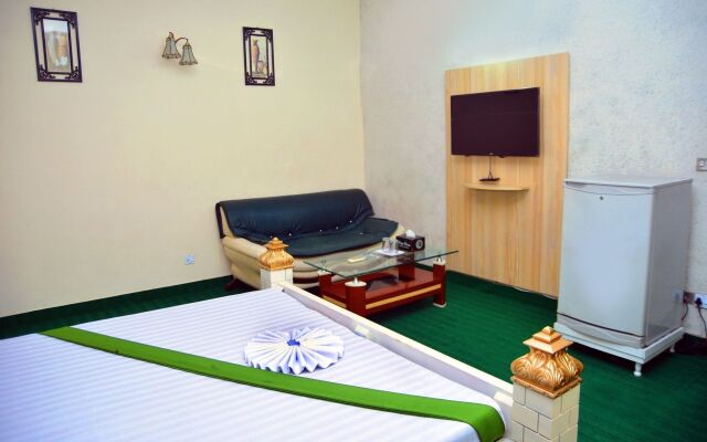 Step Inn Guest House