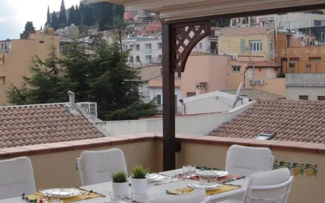 Taormina Sea View Terrace