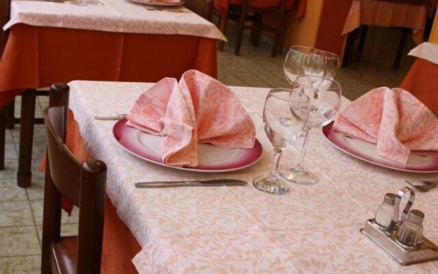 Hotel Ristorante Il Pino