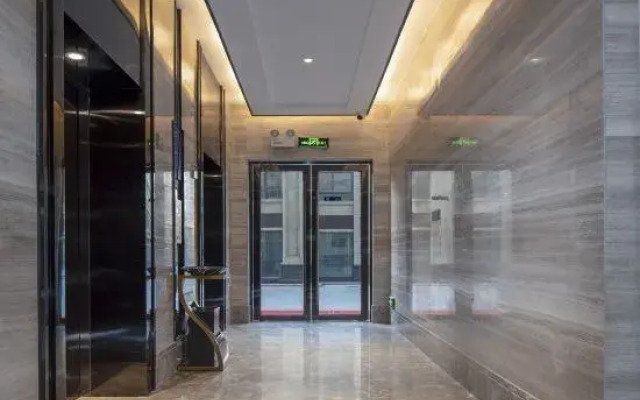 Kyriad Hotel (Hebi East High-speed Railway Station)