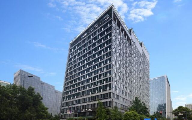 Three Gorges Serviced Apartments