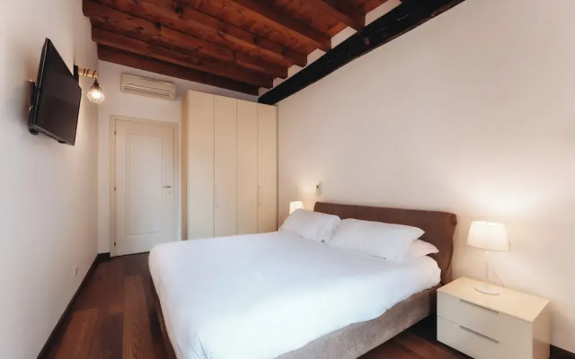 Charming Milan Apartments Brera-Madonnina
