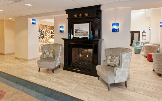 Hampton Inn & Suites McComb