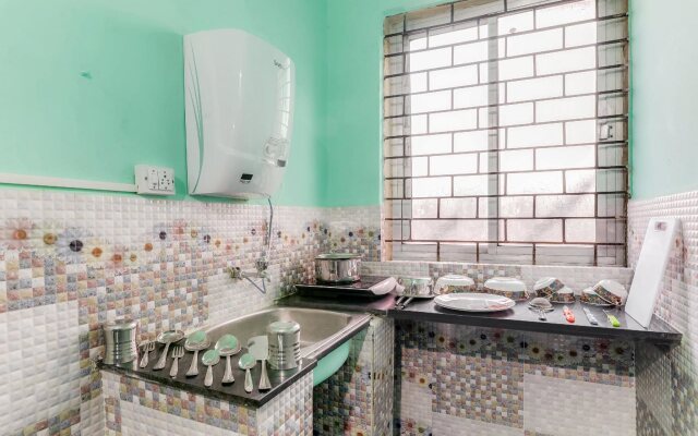 Classic Studio Home In Candolim