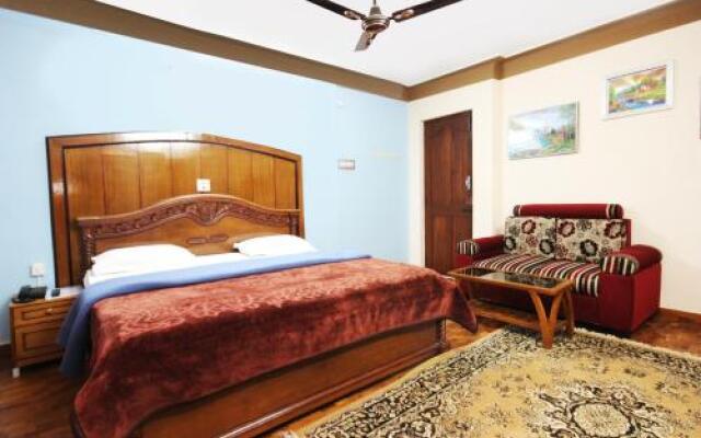 OYO 28641 Vijaya Deepa Guest House