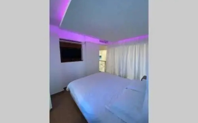 Haverim Ba’Lagouna AMAZING Duplex 3BR Front Sea