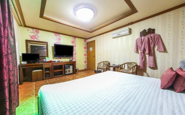 Ssan Motel Tongyeong