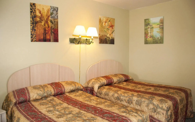 Coliseum Ocean Resort