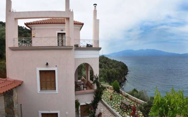 Artemis Apartment with Stunning view