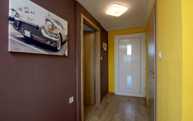 Family friendly house with a swimming pool Pomer, Medulin - 19050