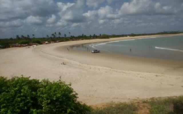 Villa Namu Beach House Suites