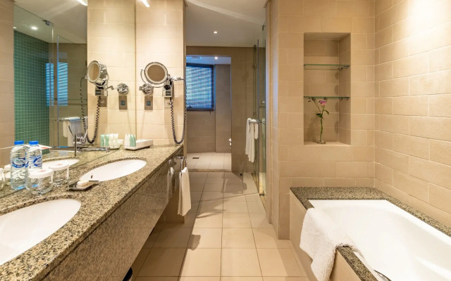 Grand Millennium Al Wahda 