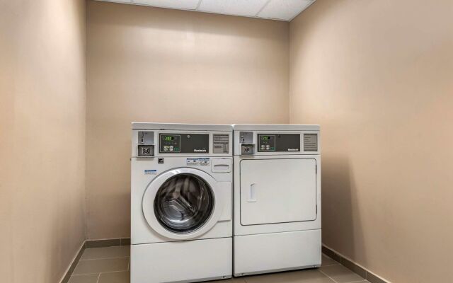 Comfort Suites Pell City