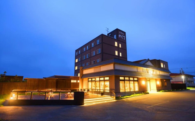 hotelImage