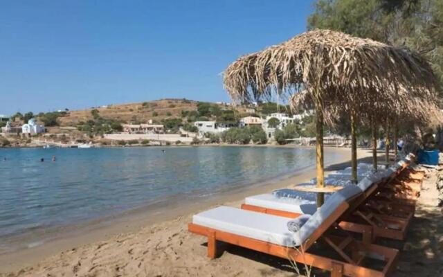Syros Dreamy Maisonette 2 minutes from sandy beach