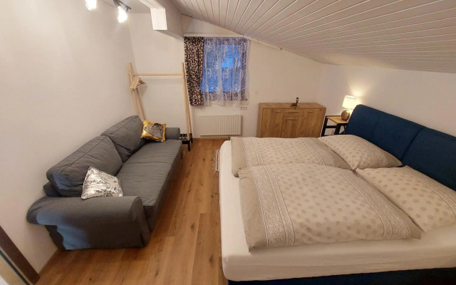 Stony Sea Apartments