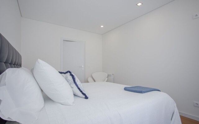 Liiiving in Porto - Luxury River View Apartment I