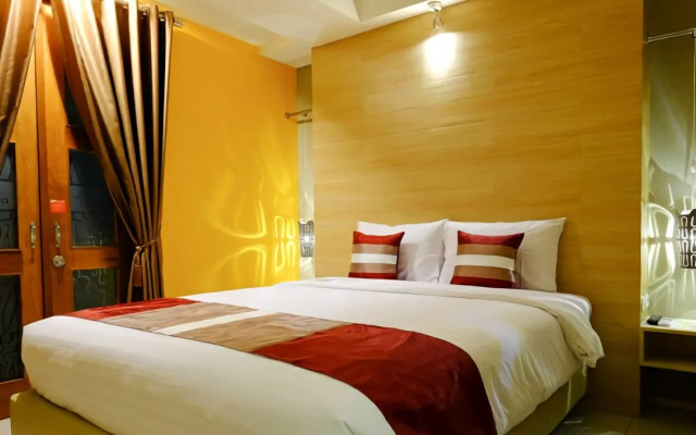 Tibera Hotel Ciumbuleuit