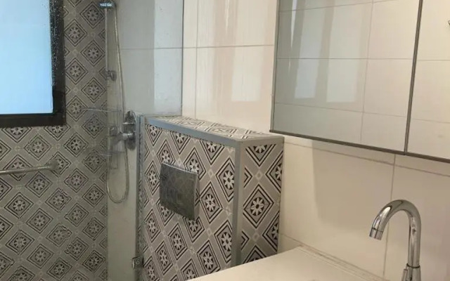 Best Apartment TEL AVIV CENTER 50Meters from the beach/PARKING