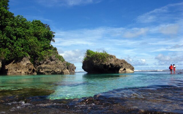 Pesangan Surfcamp Hotel