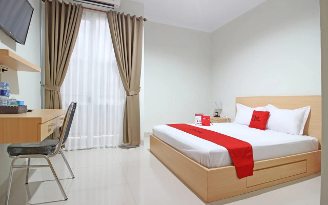 RedDoorz near AMIKOM Yogyakarta