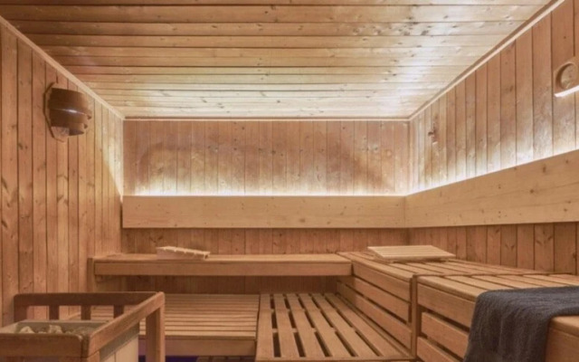 Apartment With Terrace and King Bed in Krems City