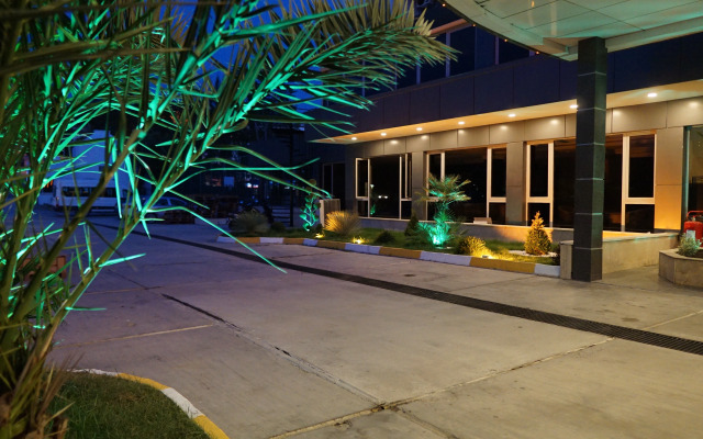 Ada Newday Resort Hotel