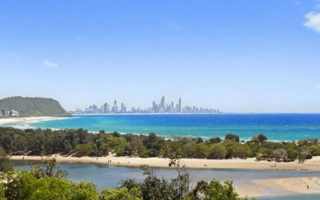 The Hill Apartments Currumbin Beach