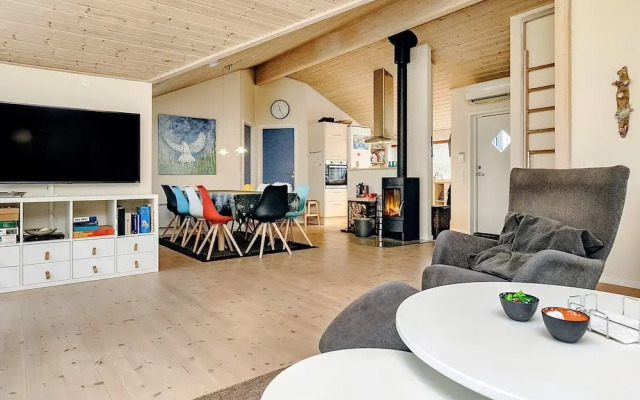6 Person Holiday Home in Hals-by Traum