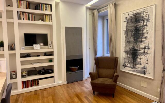 Campo dei Fiori modern apartment with terrace
