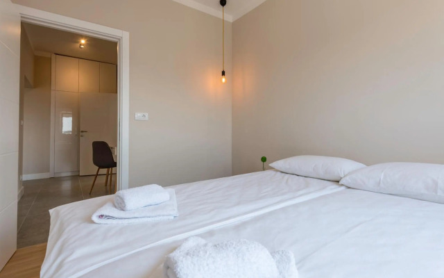 Urban ZEN with View - City Break Apartments