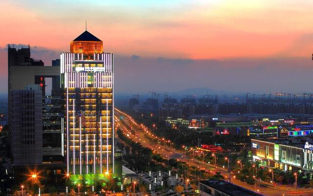 Zhangjiagang Zhonglian GDH International  Hotel