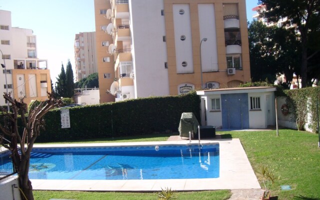 Studio Low Cost Corinto Estudio