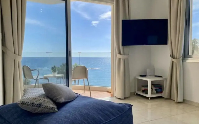 Helena Beach Apartment