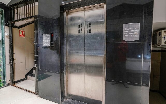 Fabhotel Saarthi Inn