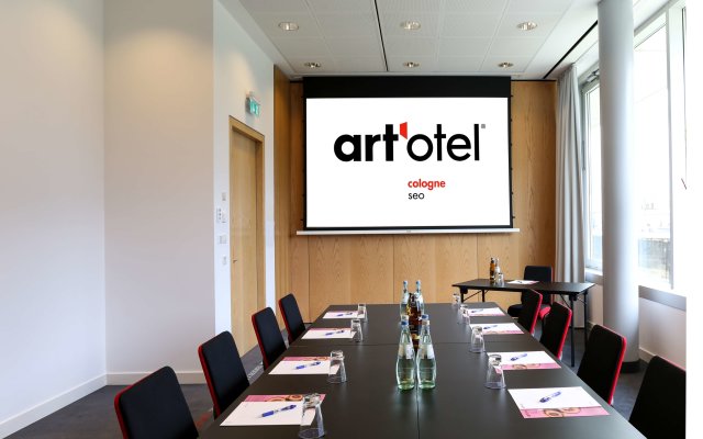 art'otel Cologne powered by Radisson Hotels