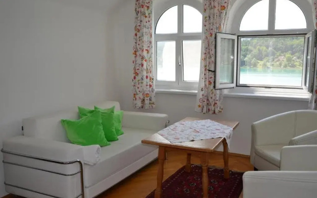 See Appartements Eden