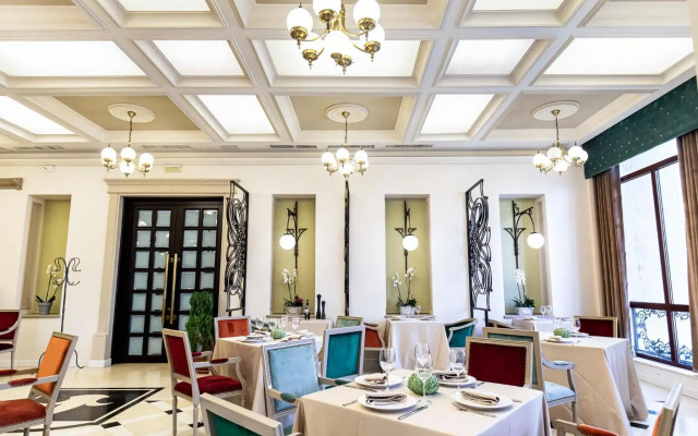 Grand Hotel Traian