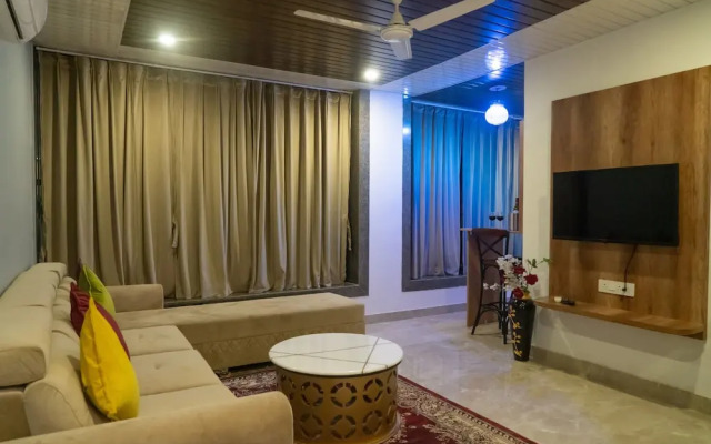 Pax Grand Blue Udaipur