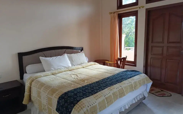 Nagoya Inn Sabang