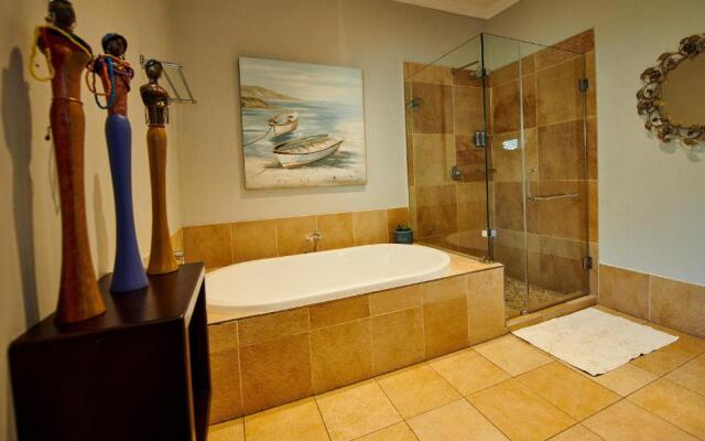 The Hamptons Guest House