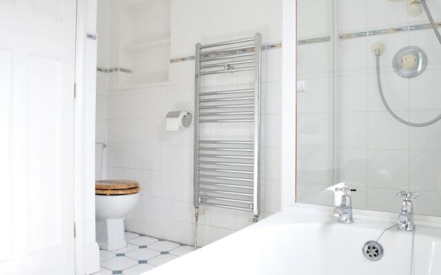Charming 3 Bedroom House in North Oxford