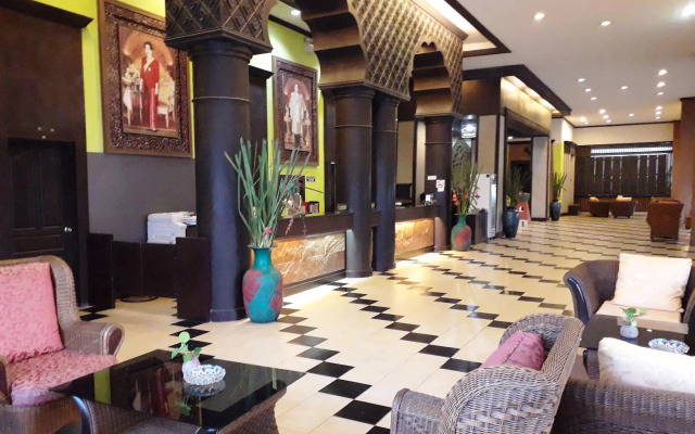Phuphaya Resort Pattaya