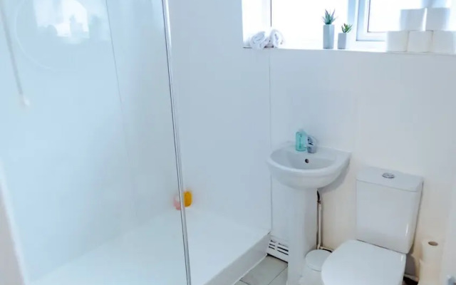 River Court Flat 1
