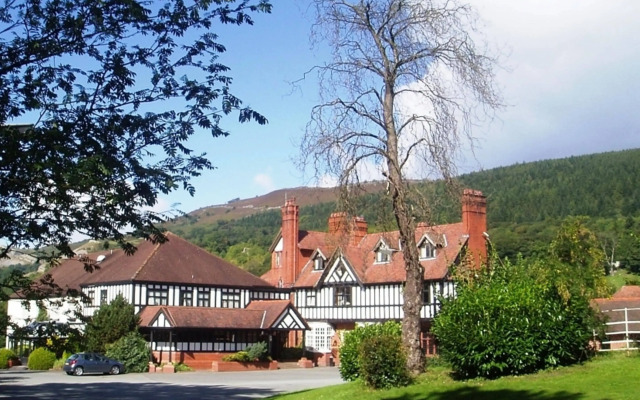 Bryn Howel Hotel